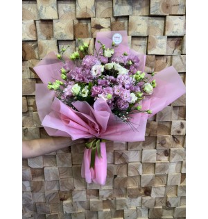 PEMBE LİSİANTHUS BUKETİ